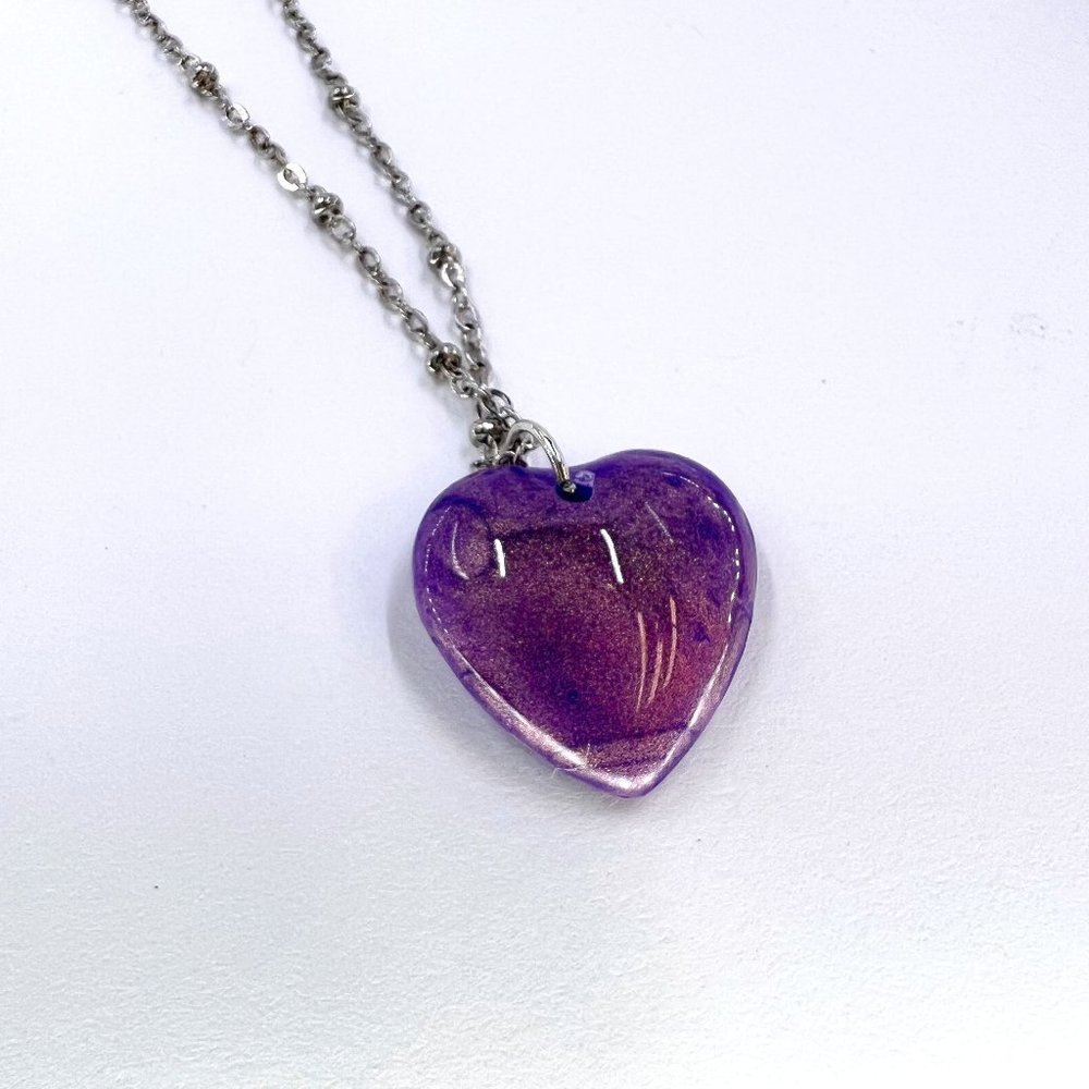 New / Handcrafted - Purple Iridescent Bubble Heart Silver Tone Chain Necklace - Picture 4 of 7